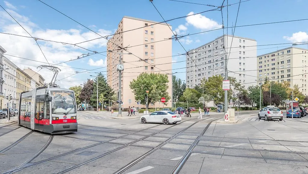 Goldfisch Apartment Am Augartenpark Вена Австрия