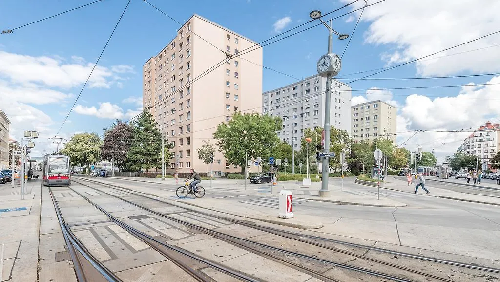 וינה Goldfisch Apartment Am Augartenpark 0*,  אוסטריה