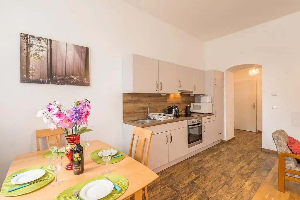 Goldfisch Apartment Am Augartenpark Vienna