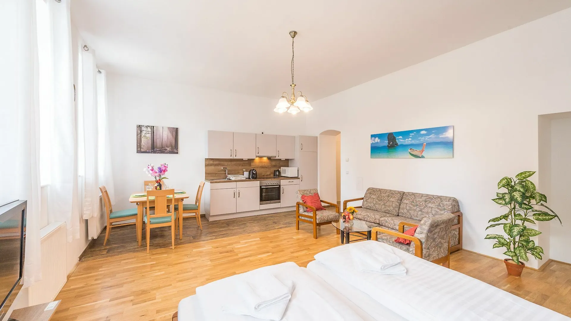 Goldfisch Apartment Am Augartenpark Vienna Austria
